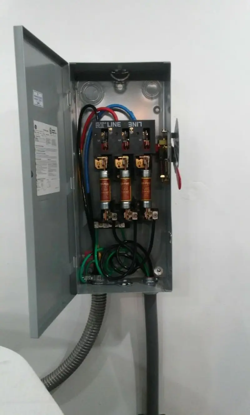 Three-phase disconnect switch installed for Smoke Detector Installation in Rapid Valley